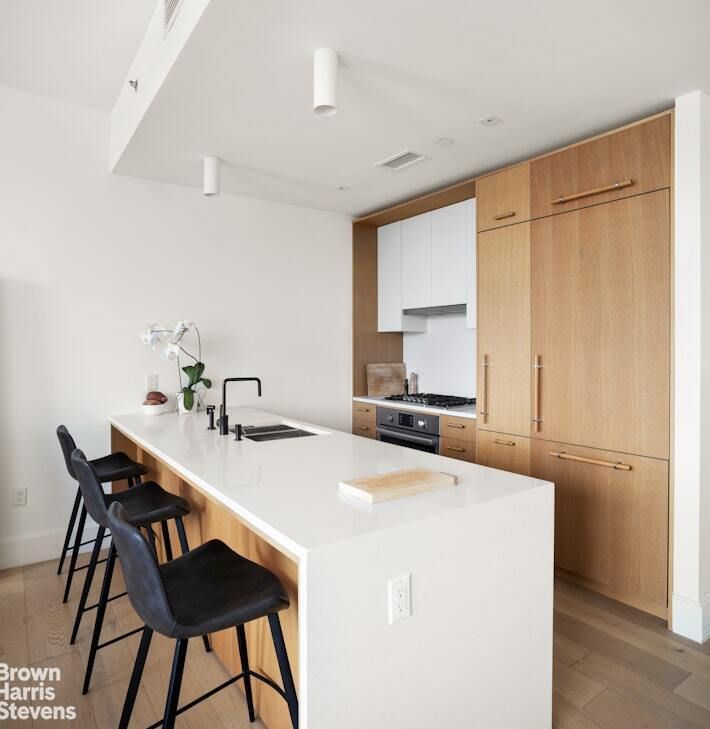 Property photo 3 of 10 <Alttext/>