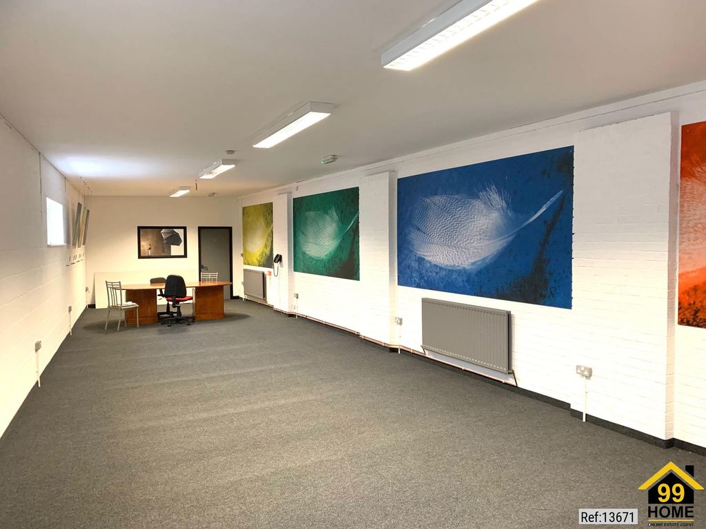 Property photo 2 of 8 Photo 1