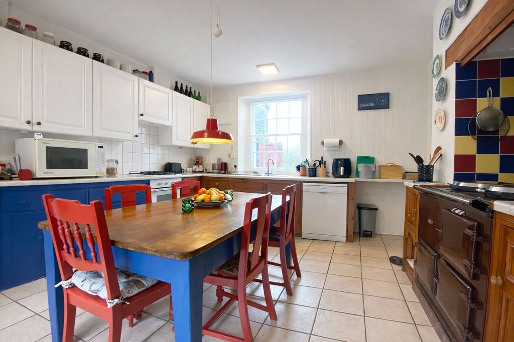 Property photo 3 of 16 3 - Picture No. 03