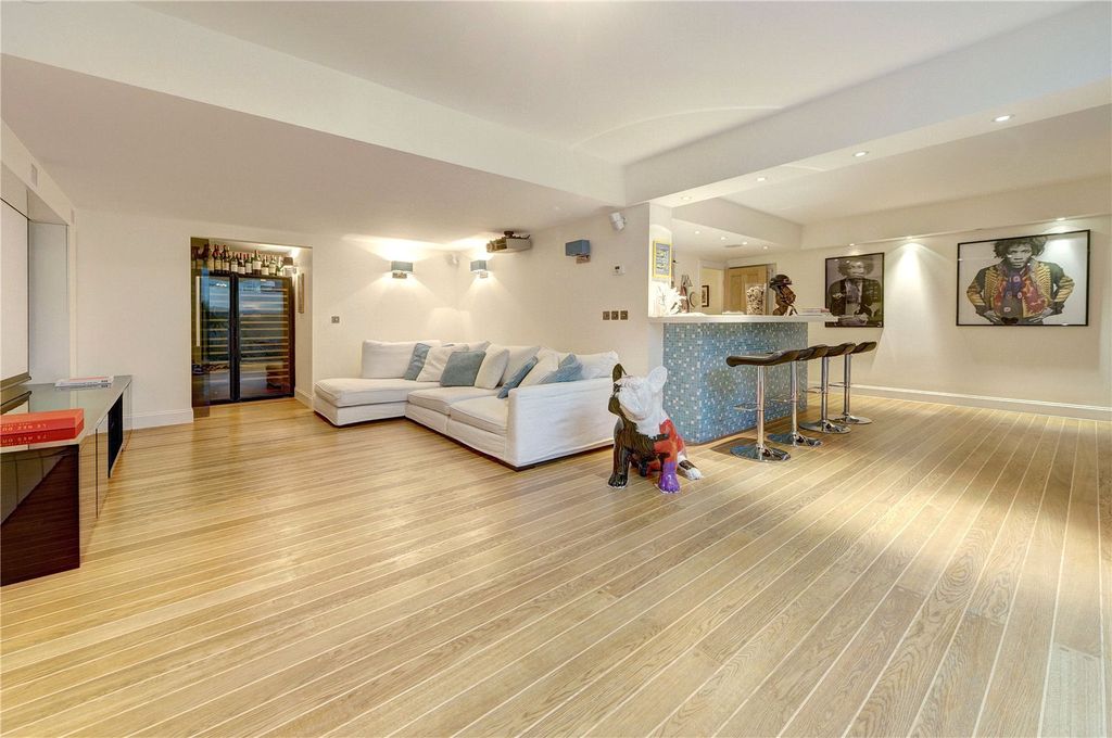 Property photo 3 of 14 Reception Room 2