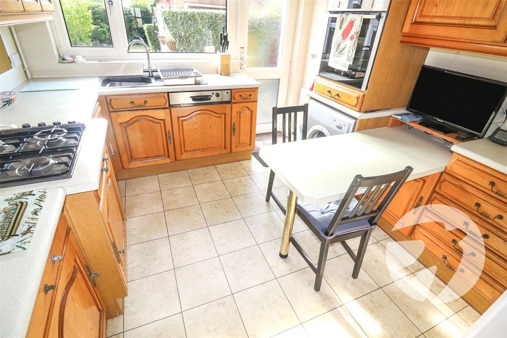 Property photo 3 of 27 Picture No. 94