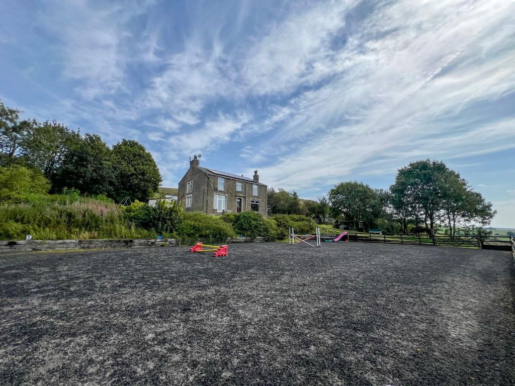 Property photo 3 of 49 20-Image00008.Jpg