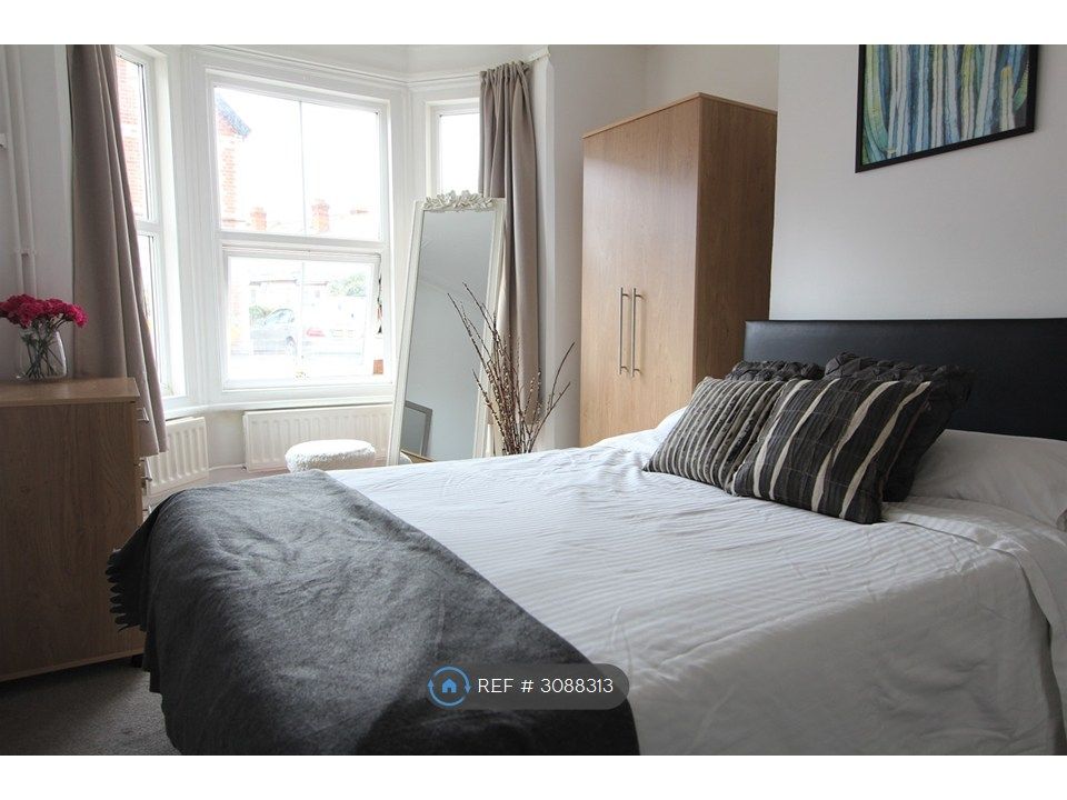 Property photo 2 of 2