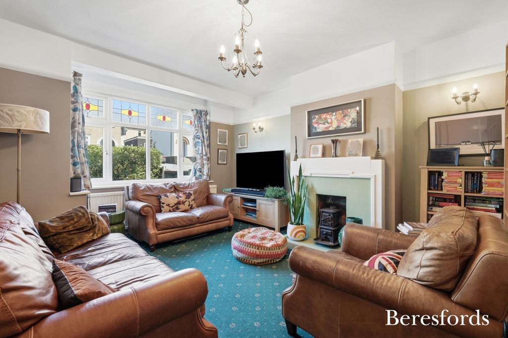 Property photo 2 of 33 Picture No. 07