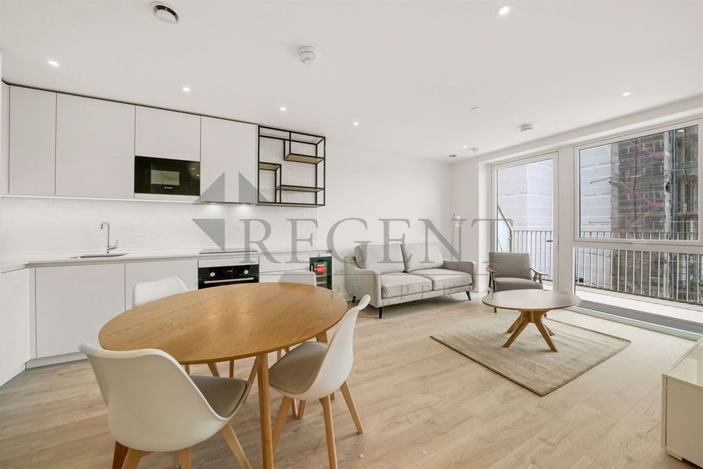 Property photo 1 of 9 Open Plan