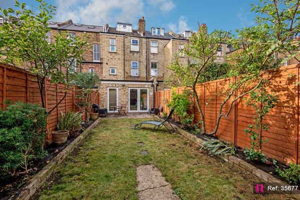 Property photo 1 of 10