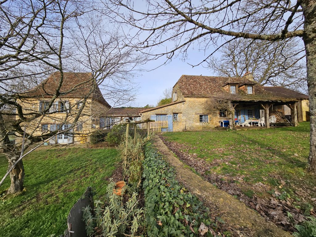 Property photo 2 of 24