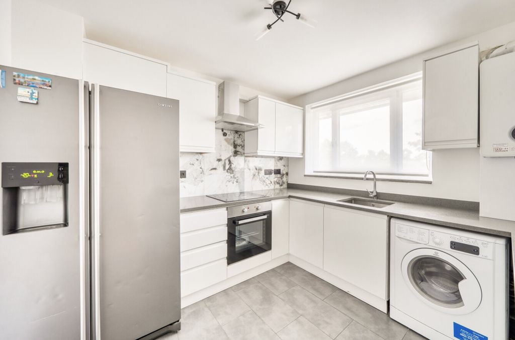 Property photo 2 of 14 1485144-14-6A4537978A05E