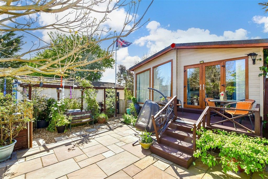 Property photo 2 of 15 External Lifestyle Photograph 1