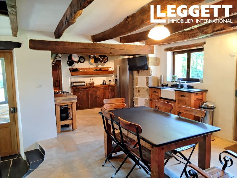 Property photo 3 of 10