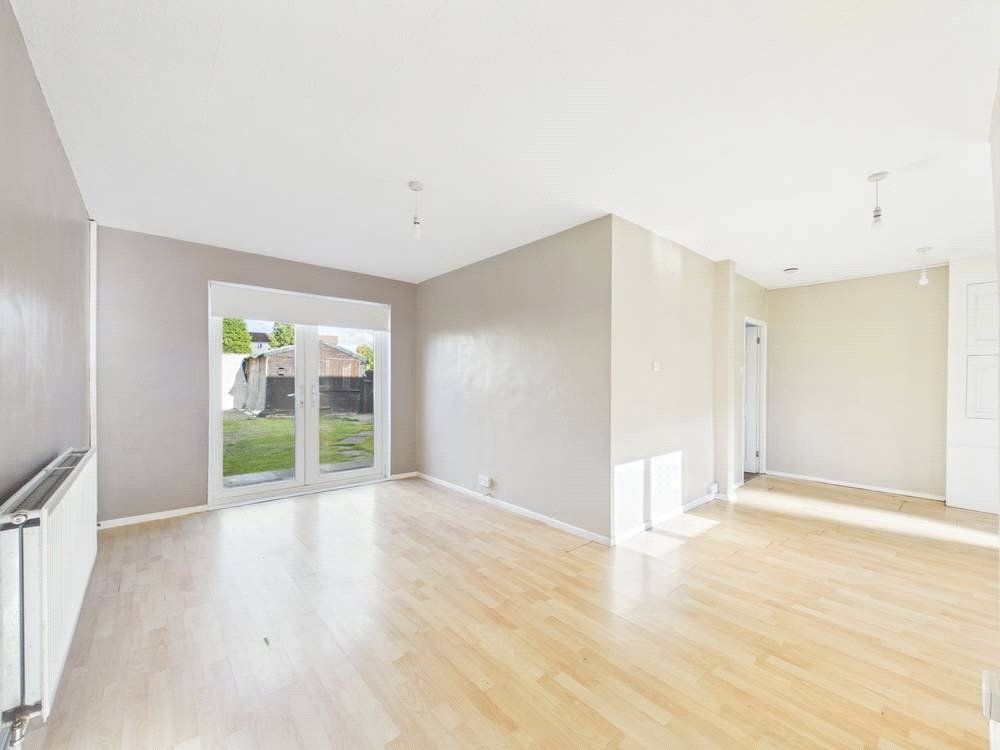 Property photo 2 of 11 Picture No. 31