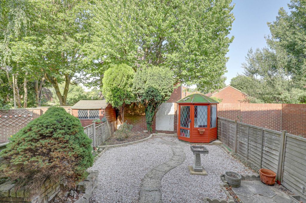 Property photo 2 of 19