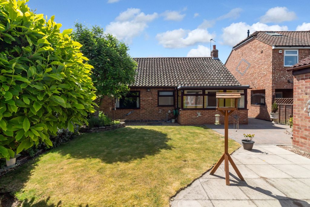 Property photo 3 of 14 Img_1842
