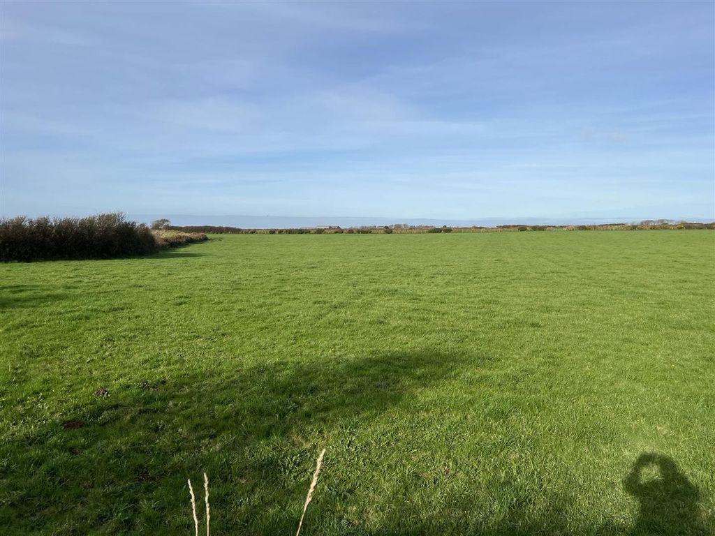 Property photo 2 of 14 Img_2127.Jpg