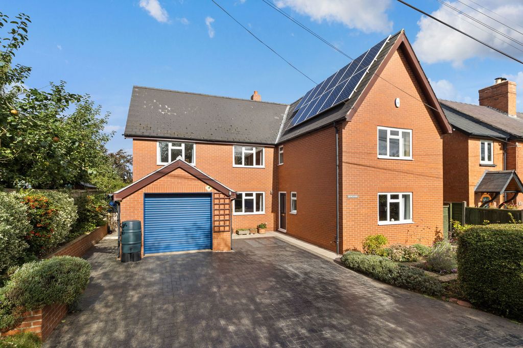 Property photo 1 of 27