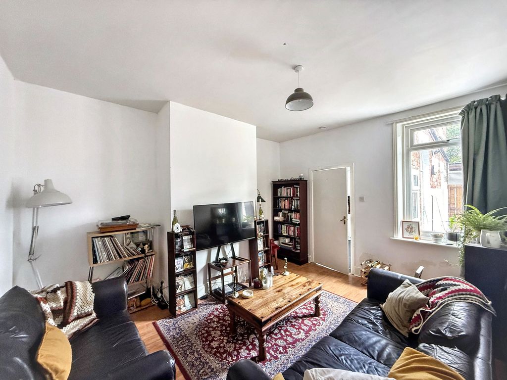 Property photo 3 of 14