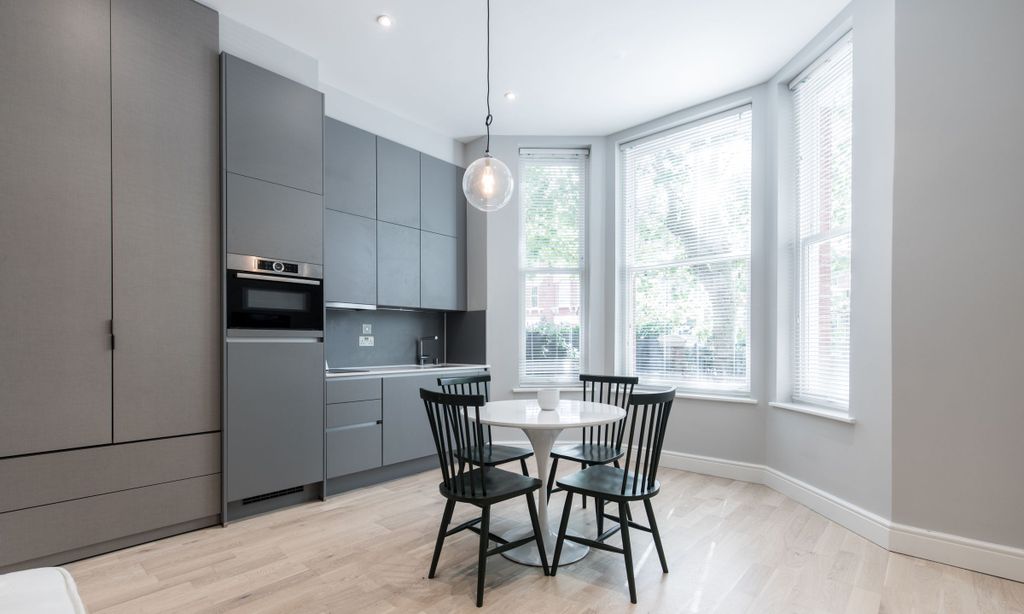 Property photo 2 of 14 Kitchen