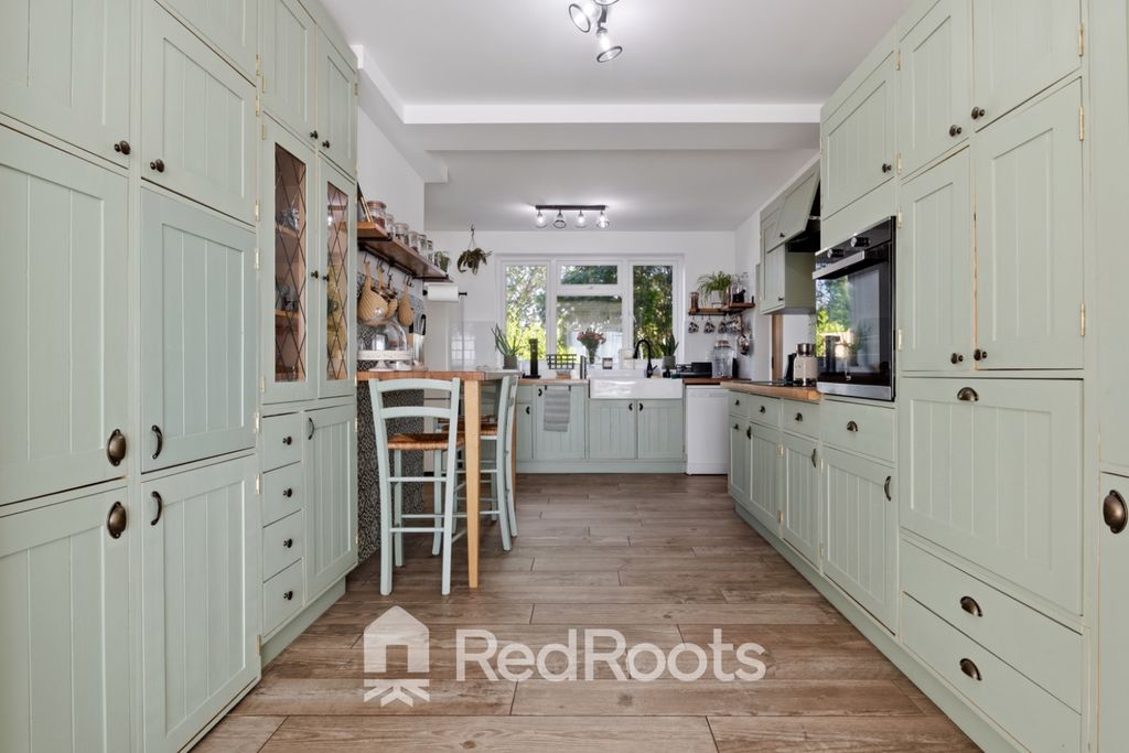 Property photo 3 of 34 4892262