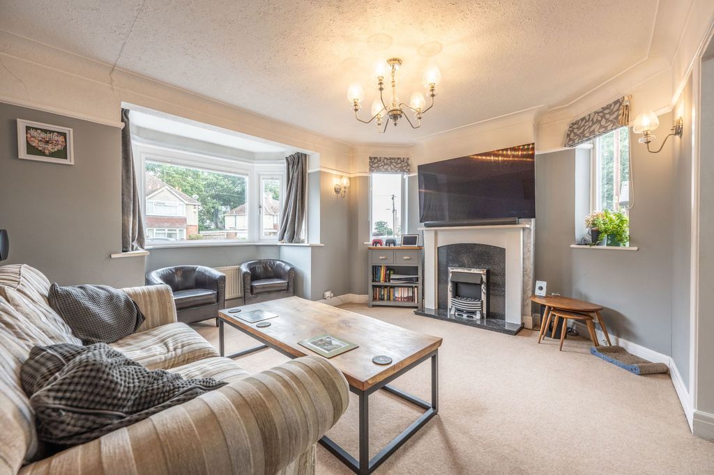 Property photo 2 of 19
