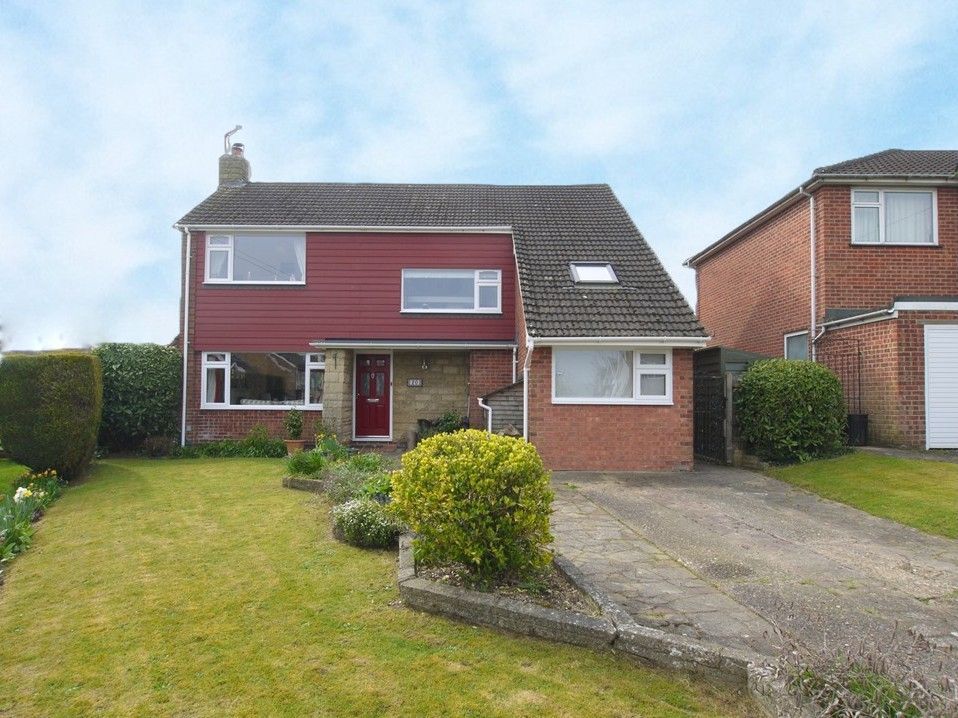 Property photo 1 of 14 Photograph 14