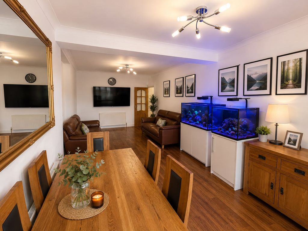 Property photo 2 of 27 180283