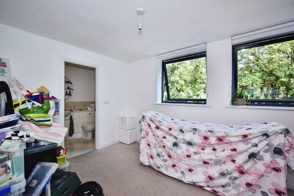 Property photo 3 of 12 Pbox-Img.Jpg