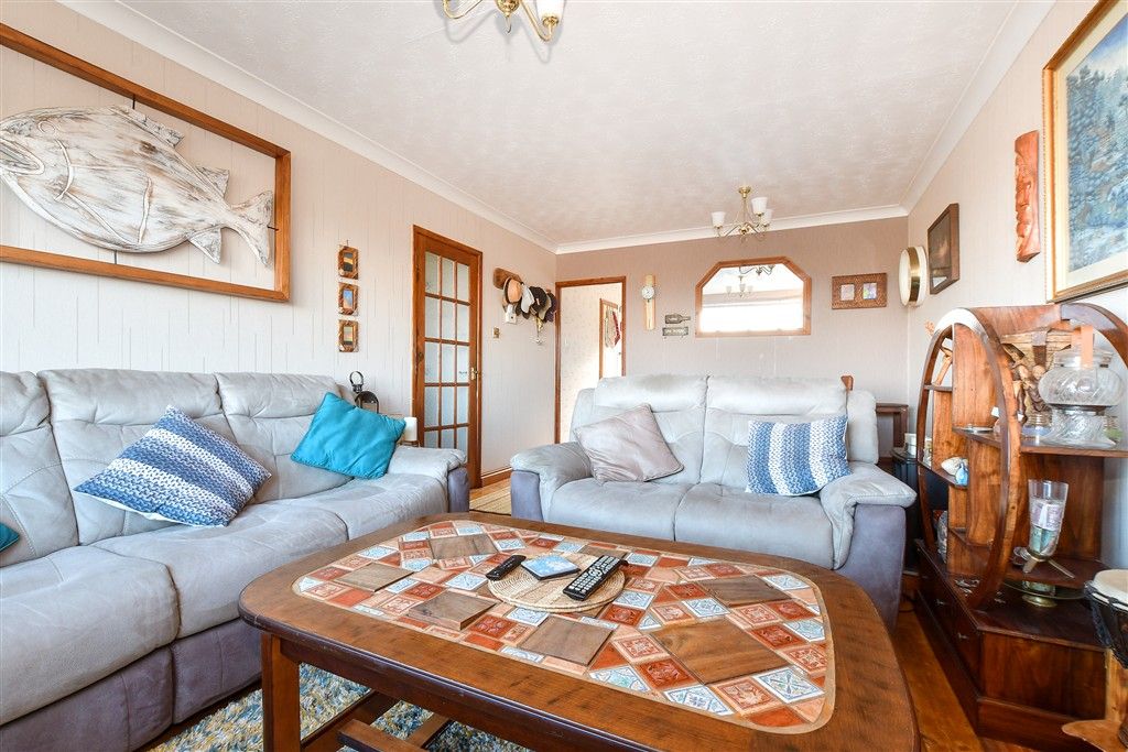 Property photo 2 of 14 Lounge/ Dining Room