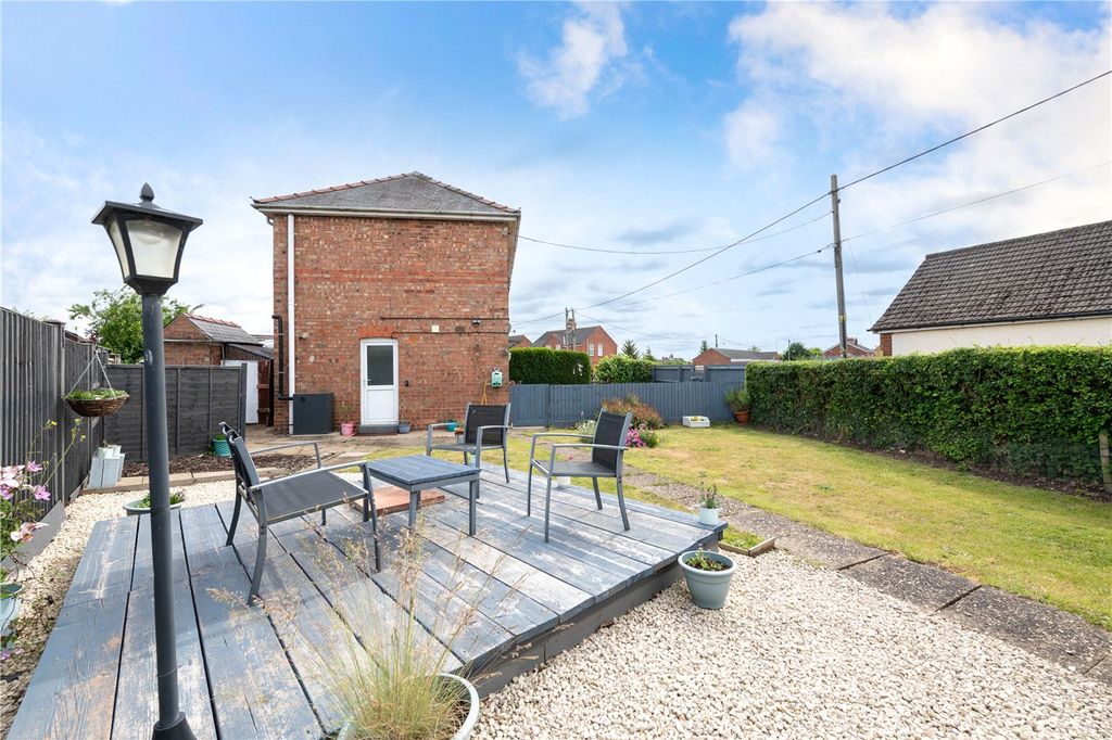Property photo 2 of 12 Picture No. 09