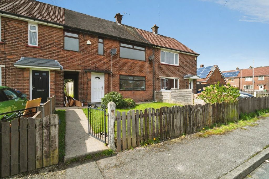 Property photo 1 of 18