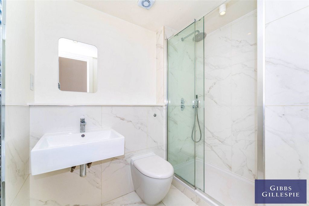 Property photo 2 of 10 Picture No. 03