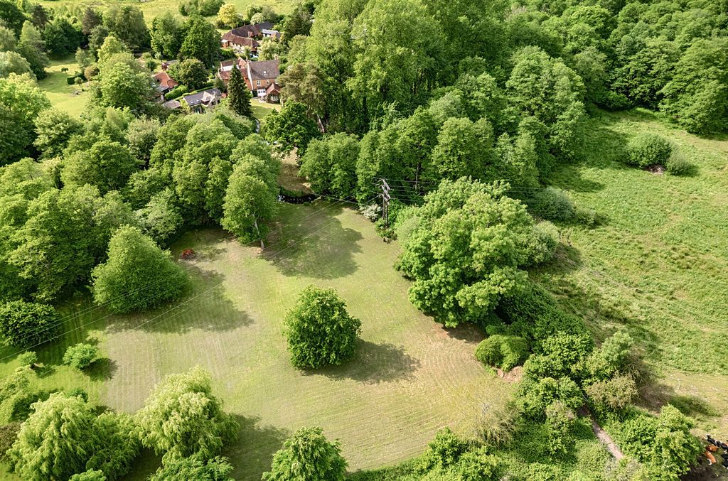 Property photo 2 of 15