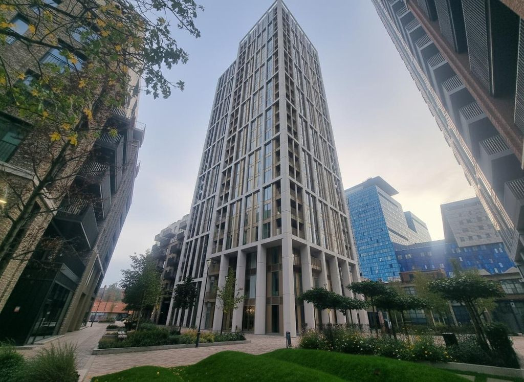 Property photo 1 of 14