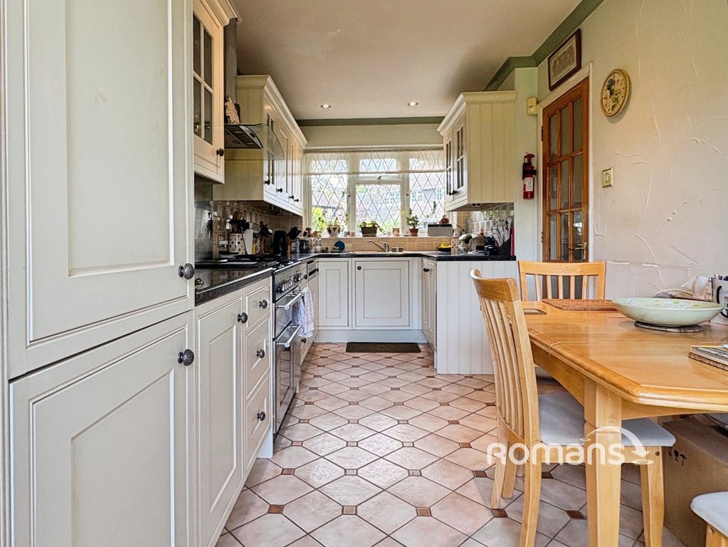 Property photo 3 of 20 Pbox-Img.Jpg
