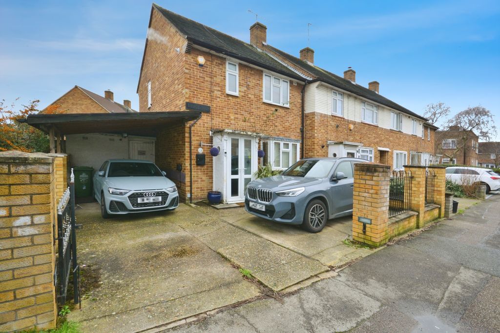 Property photo 1 of 17 Photo #1