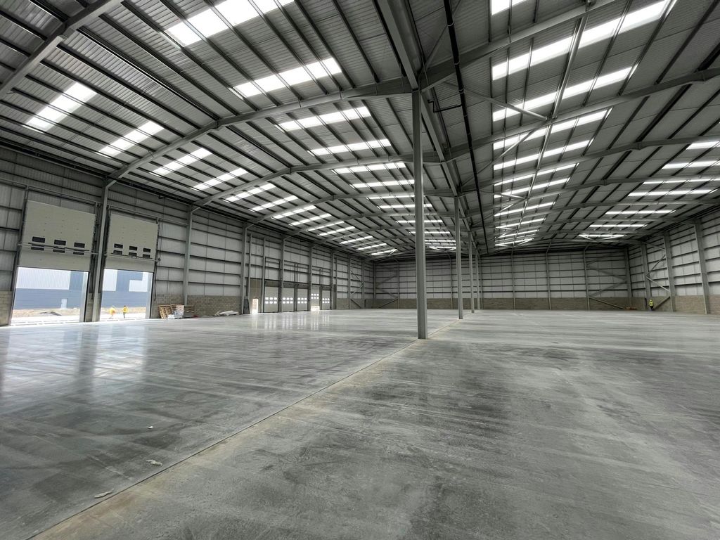 Property photo 3 of 12 Photo 7