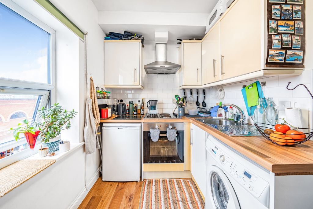 Property photo 2 of 6 1083661 (3)