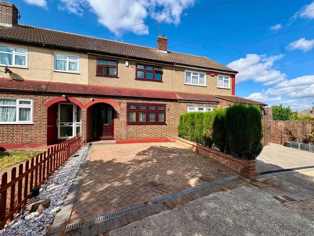 Property photo 1 of 20 External