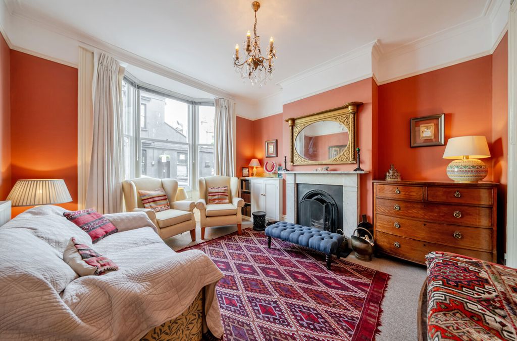 Property photo 2 of 19 1466902-9-6A2177E...