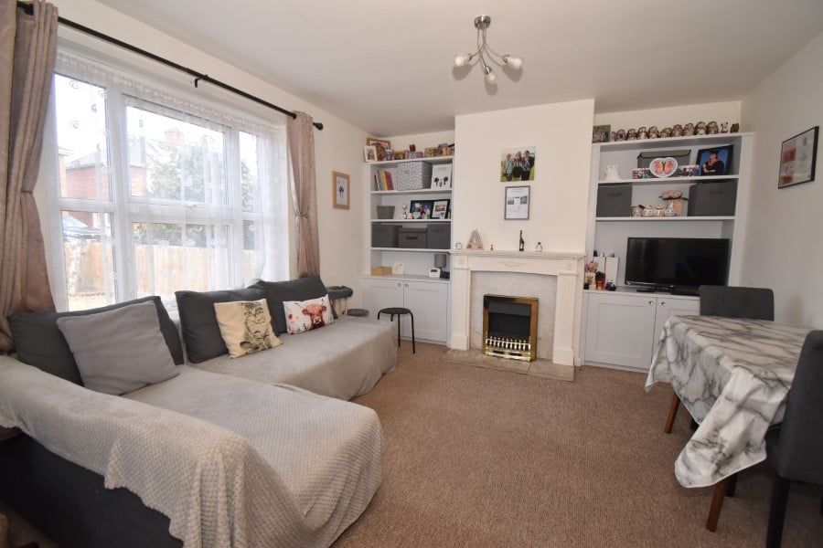 Property photo 2 of 13