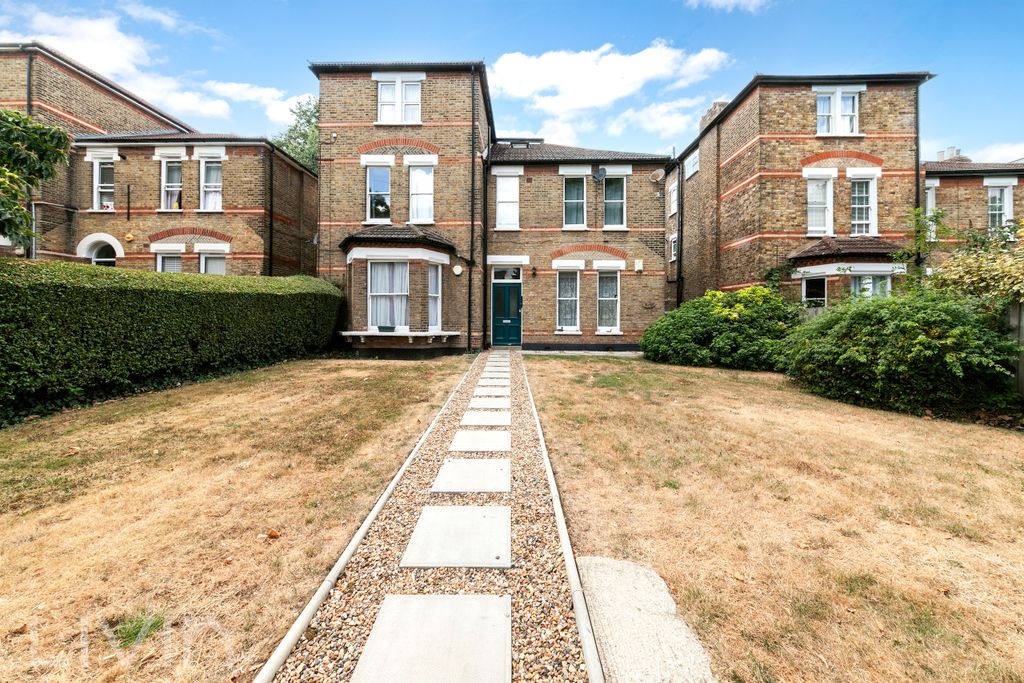 Property photo 1 of 12 1