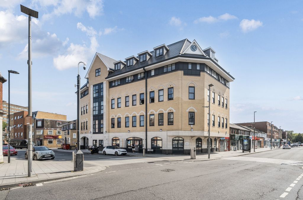 Property photo 1 of 9 1335379-17-6899Fa...