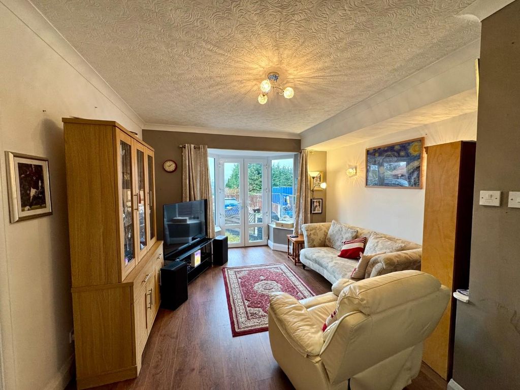 Property photo 2 of 17 Image00014.Jpeg