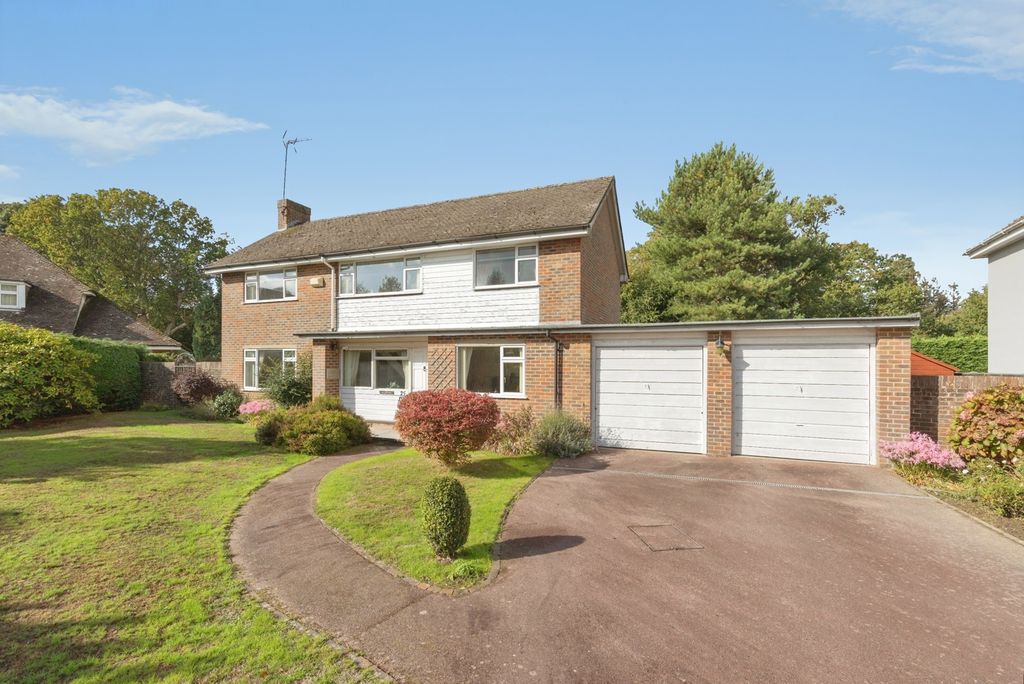 Property photo 1 of 18 Pbox-Img.Jpg