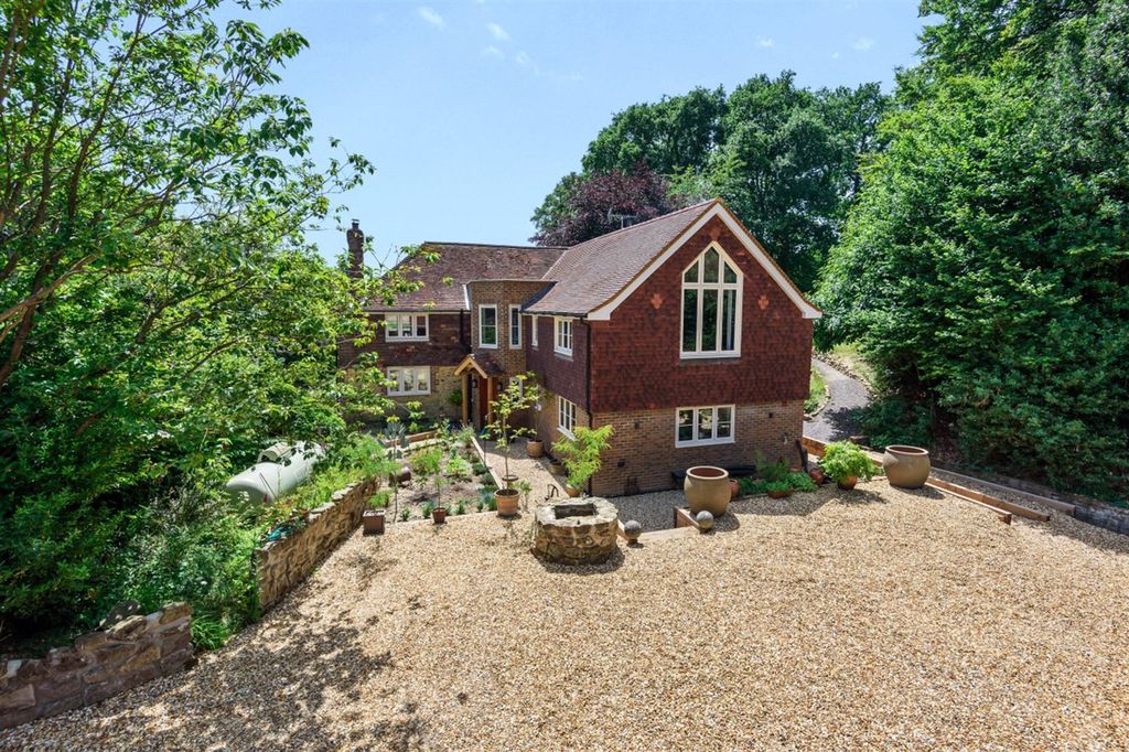 Property photo 1 of 21