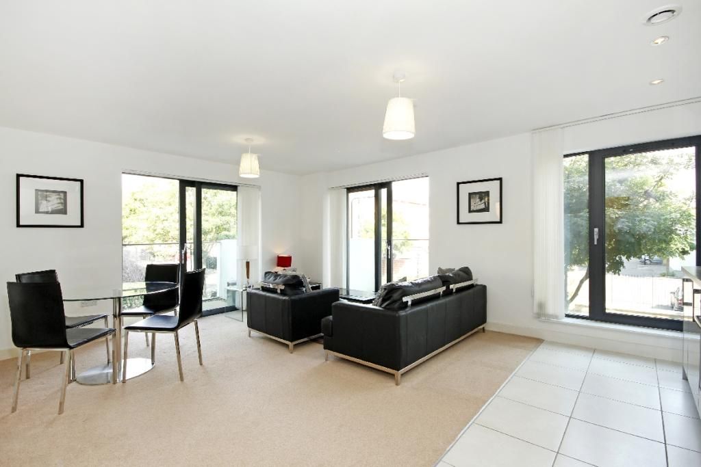 Property photo 2 of 9