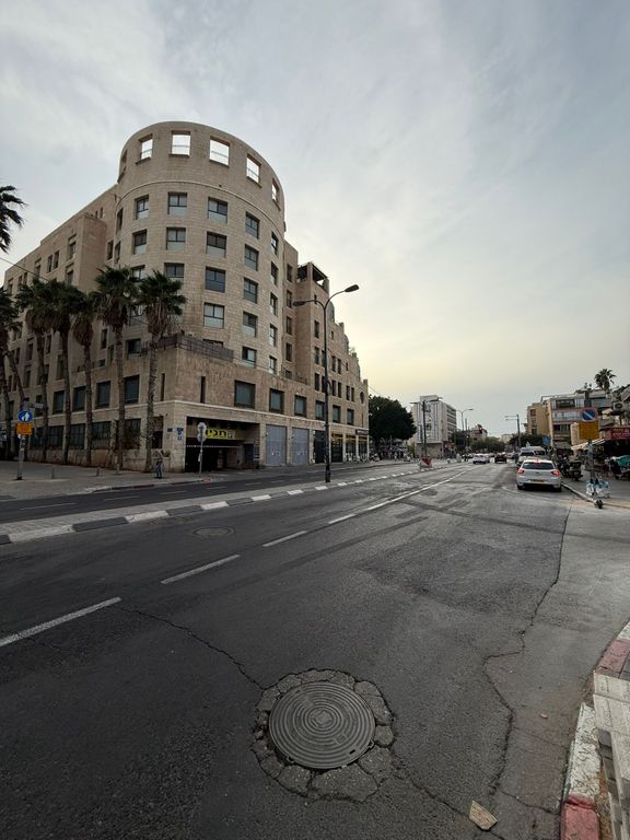 Property photo 3 of 5