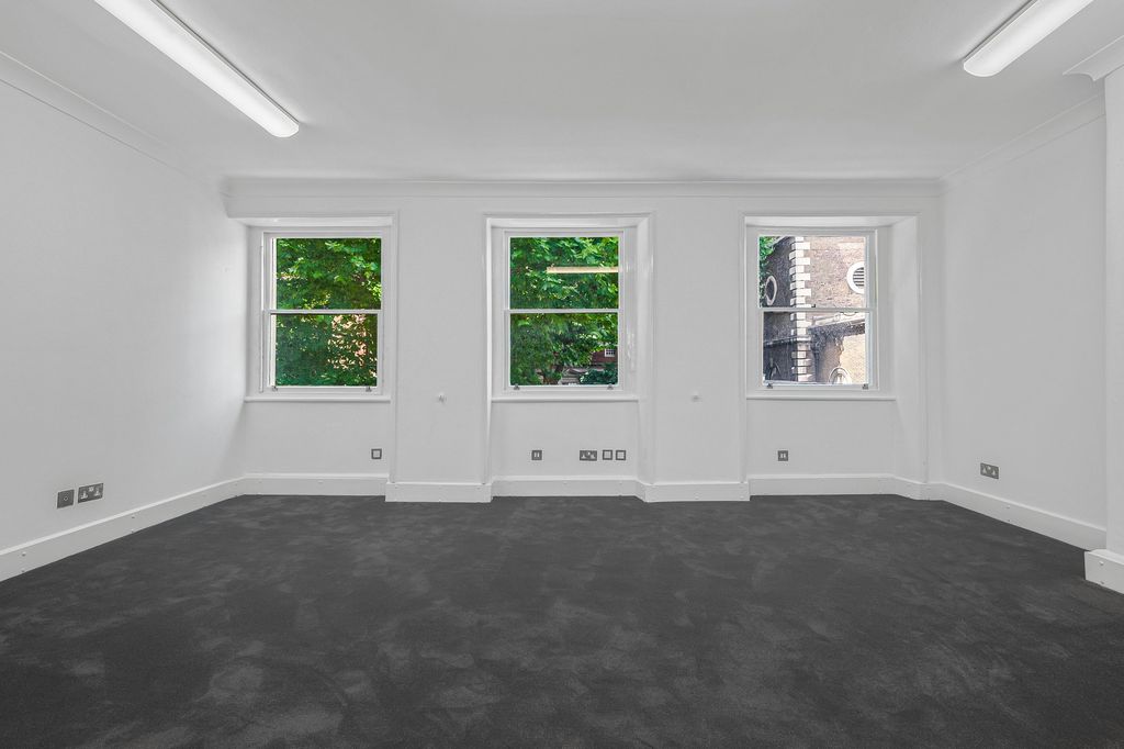 Property photo 3 of 12 Reception6.Jpg