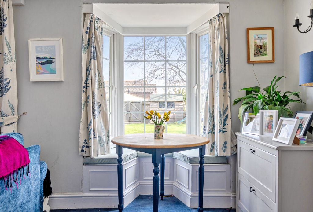 Property photo 2 of 25 1435442-2-69c5209...