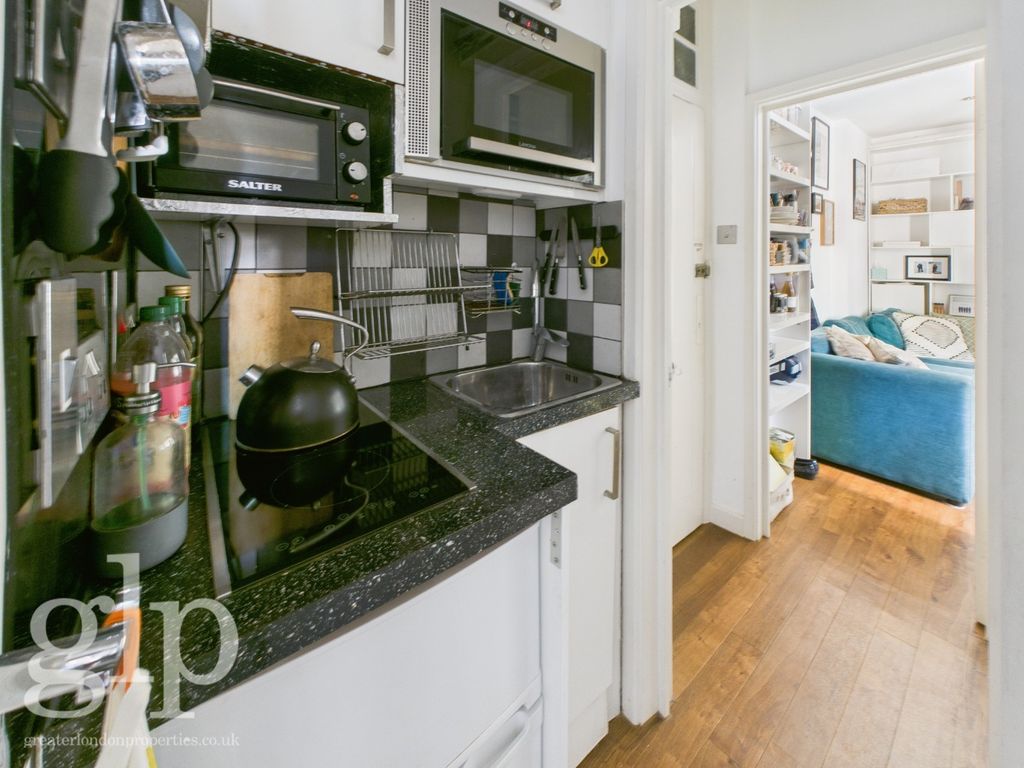 Property photo 3 of 11 2859485