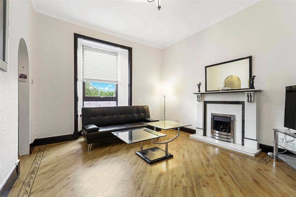 Property photo 2 of 21 Picture No. 09